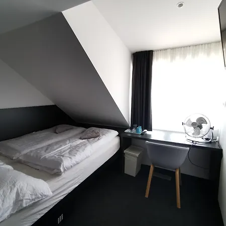 Cha Cha 3* Ljubljana